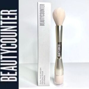 Beautycounter Dual-Ended Face Brush